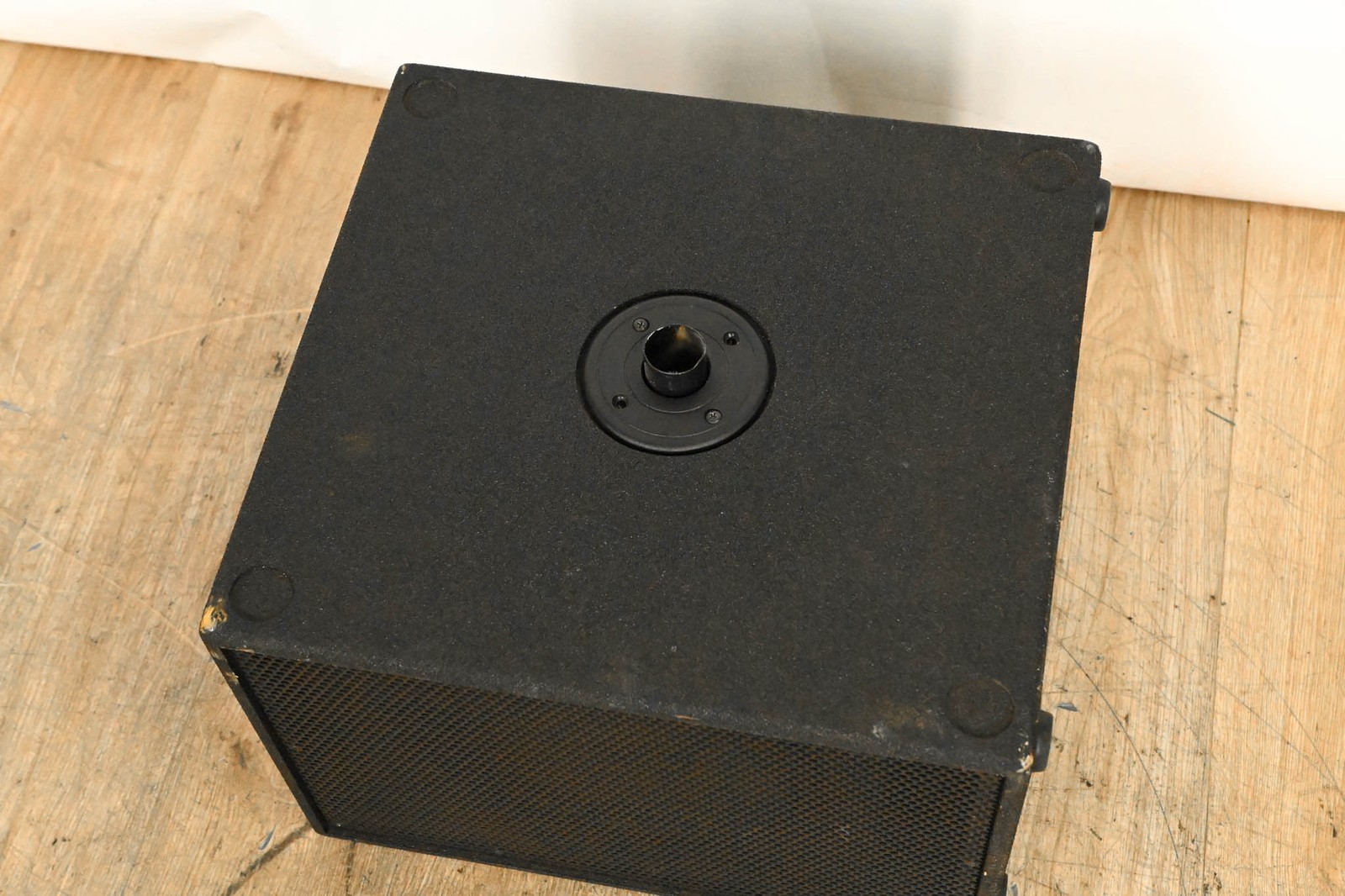 Carvin S610 Powered Subwoofer CG01P1W