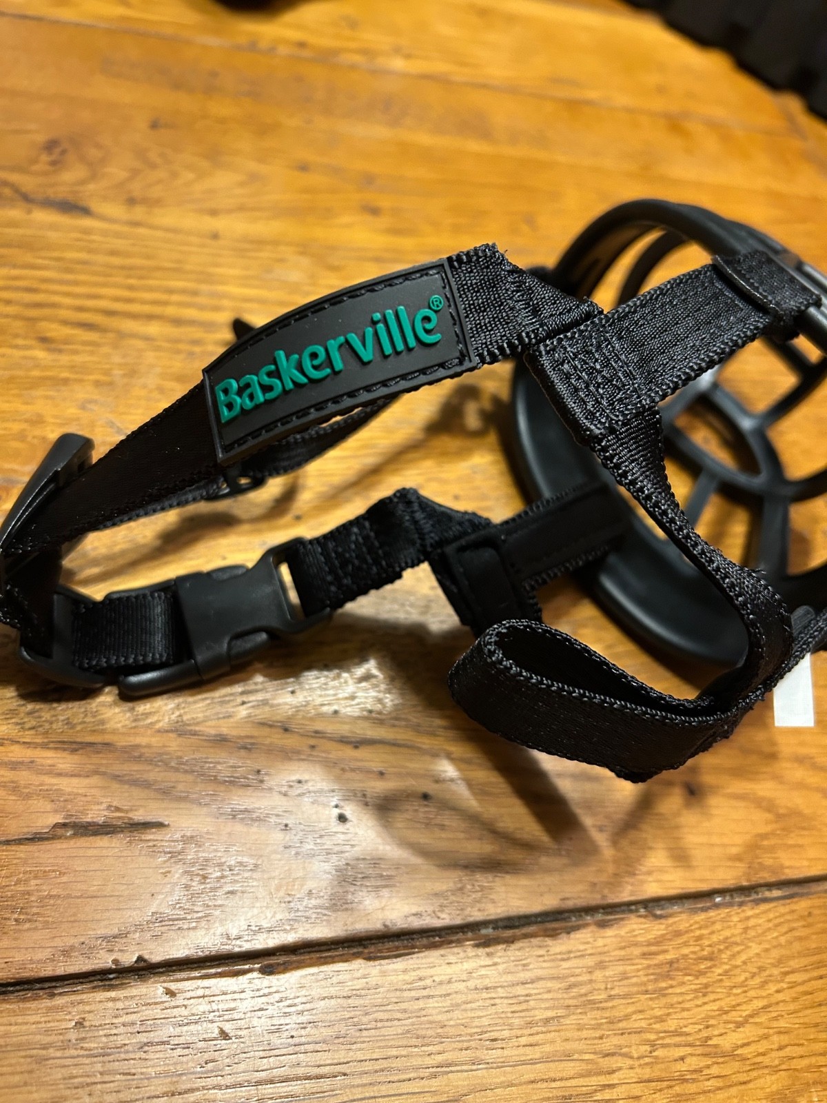 Baskerville Ultra Muzzle for Dogs Size 4 Black Used Excellent Condition.