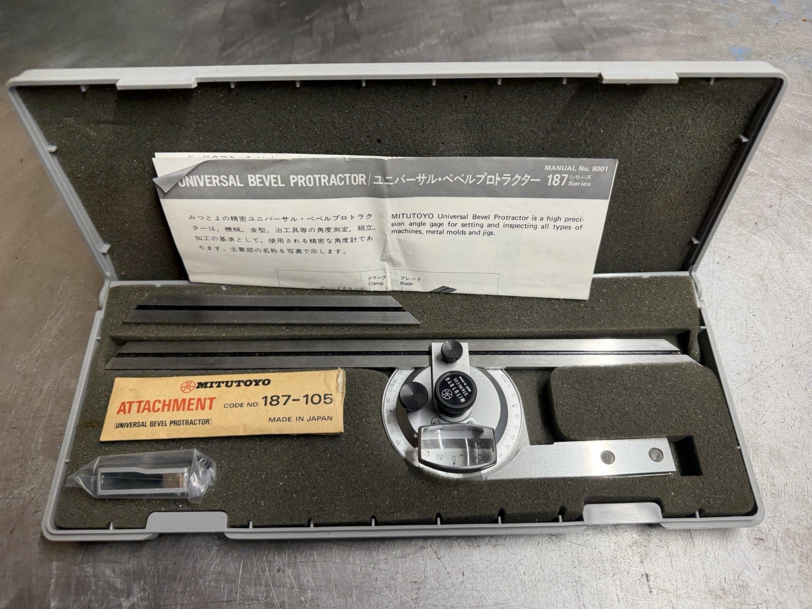 Mitutoyo Universal Bevel Protractor Model With 12” & 6" Blades 187-904