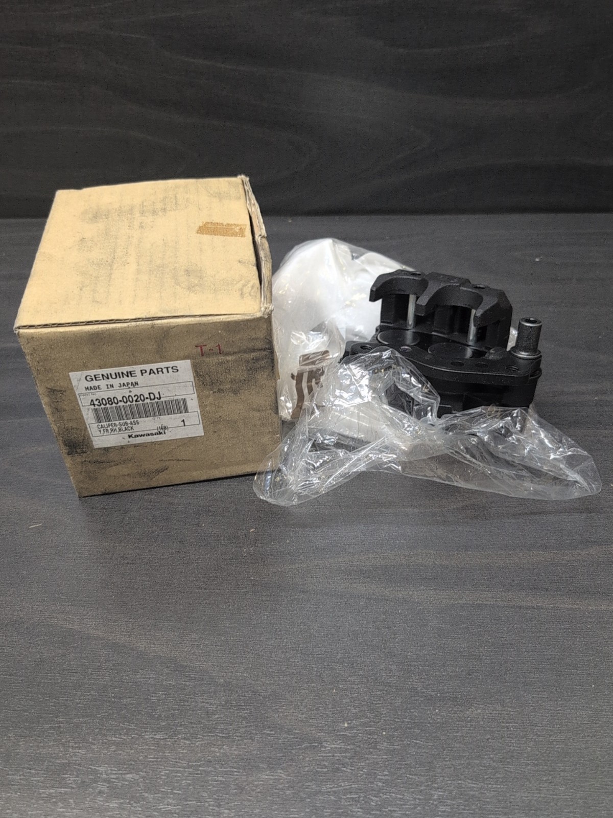 OEM Kawasaki Front Right Brake Caliper  43080-0020-DJ Genuine