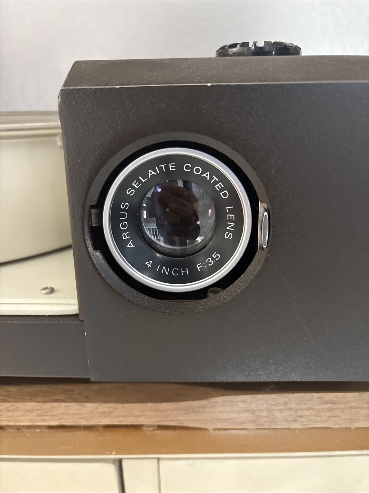 Vintage Argus Roundabout 910 Slide Projector With Tray - Untested