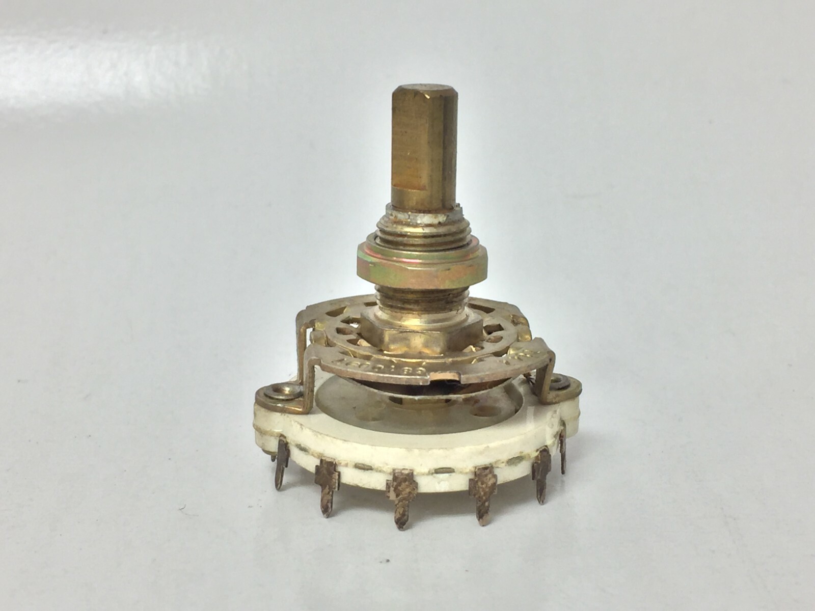 CTS 1 Pole 12 Position Rotary Switch 6810097 7844, PCB Solder Terminals FS