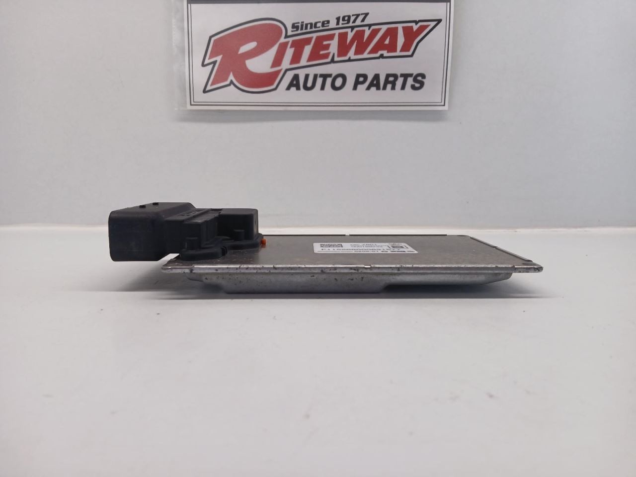 2016 CORVETTE C7 SUSPENSION MODULE 23207801