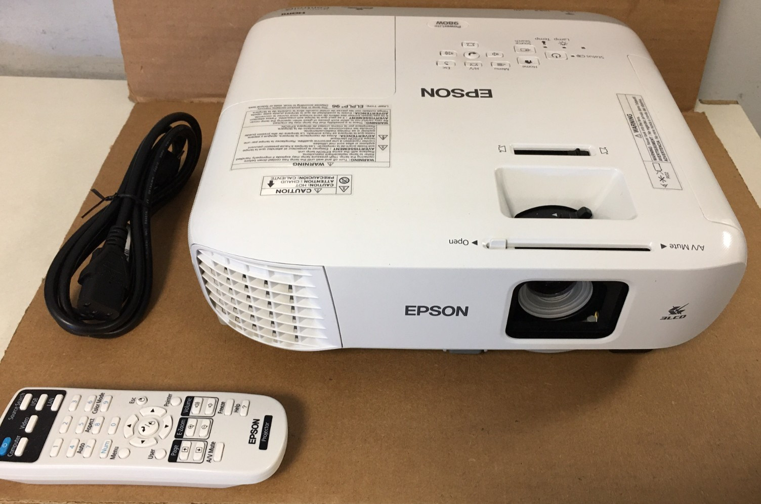 Epson PowerLite 980W 3LCD WXGA 5667 HOURS W/REMOTE (TESTED)