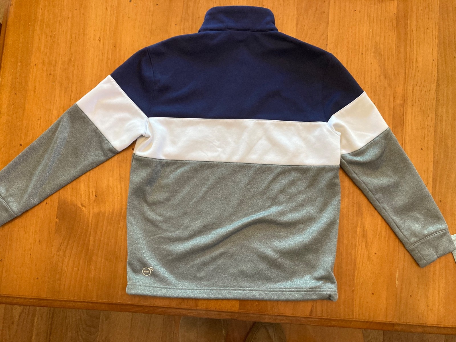 Puma Golf 1/4 Zip Pullover Youth there are 4 different styles