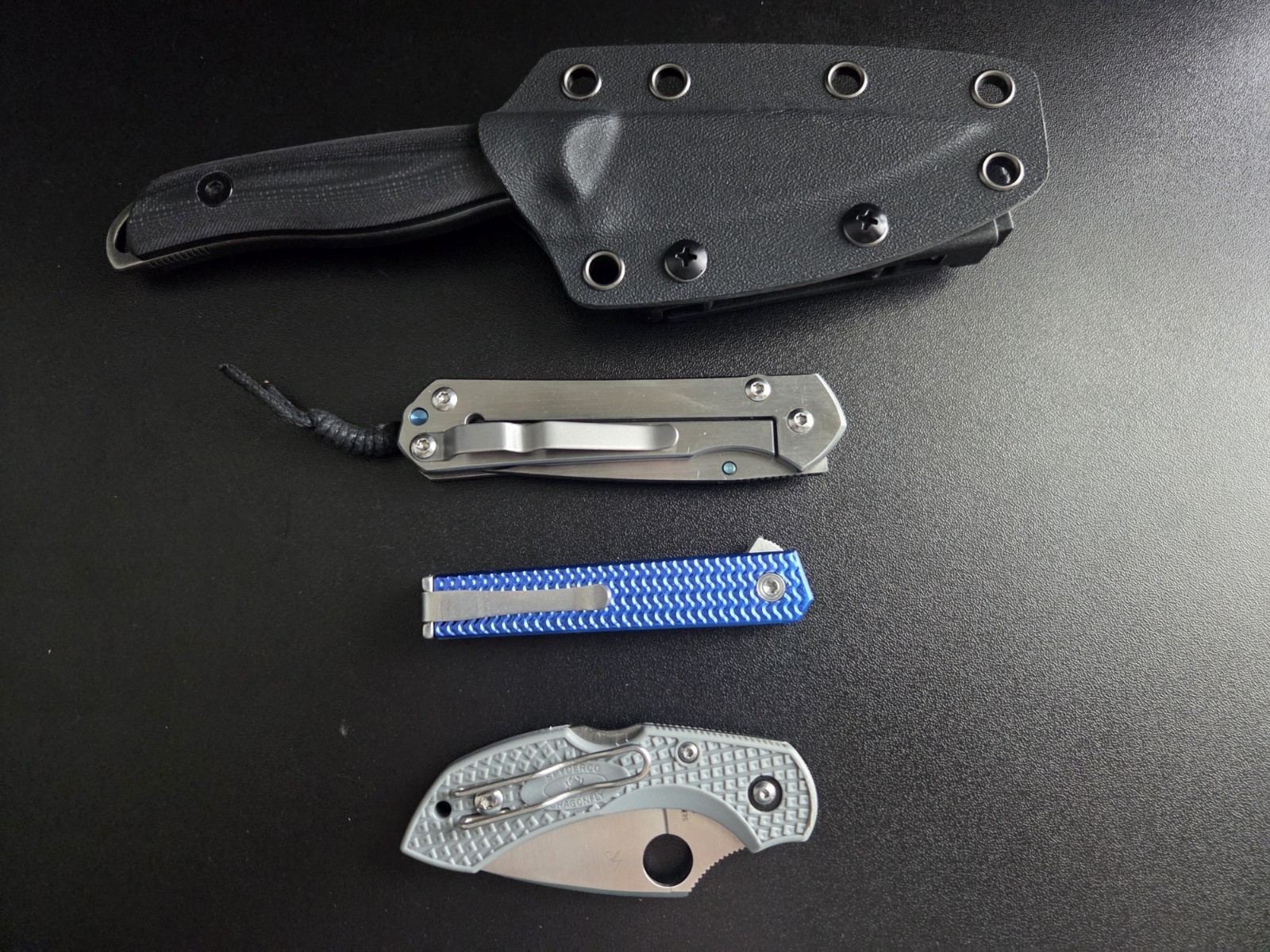 Temu 4 Knife lot excellent condition