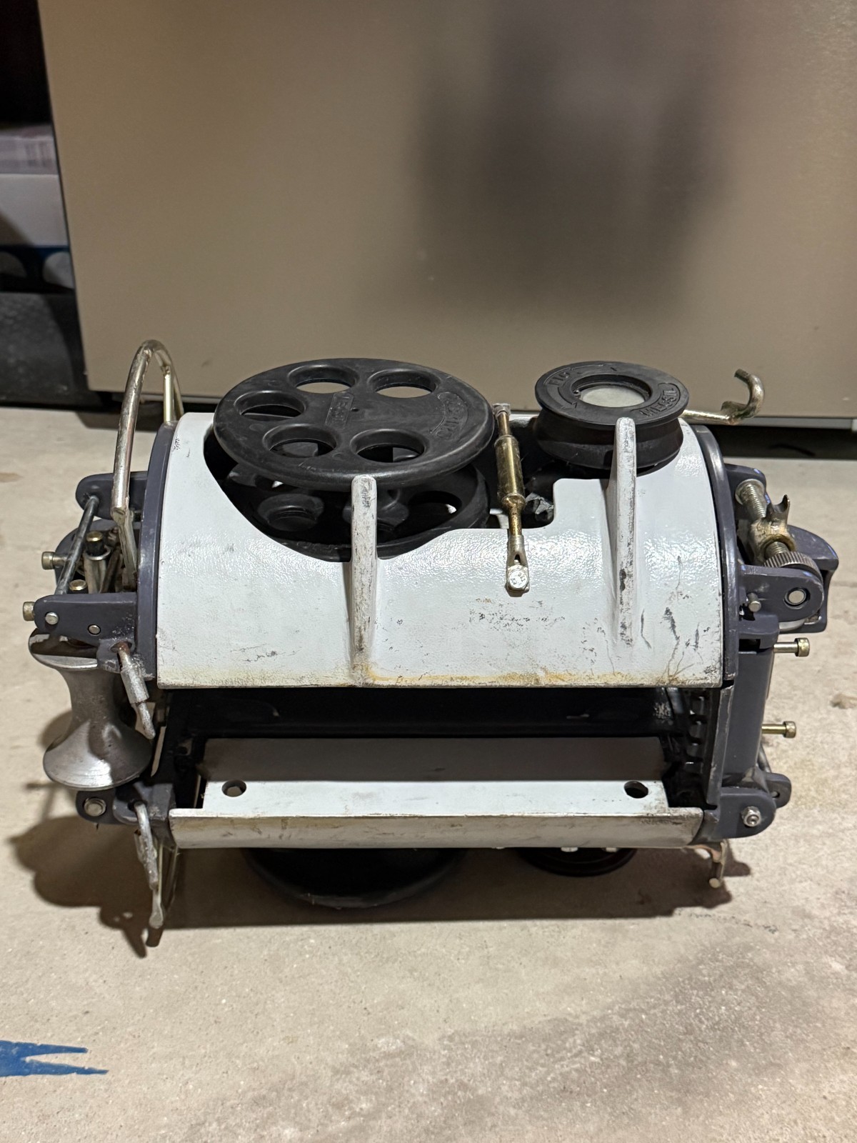 MECSIL Cable Lasher