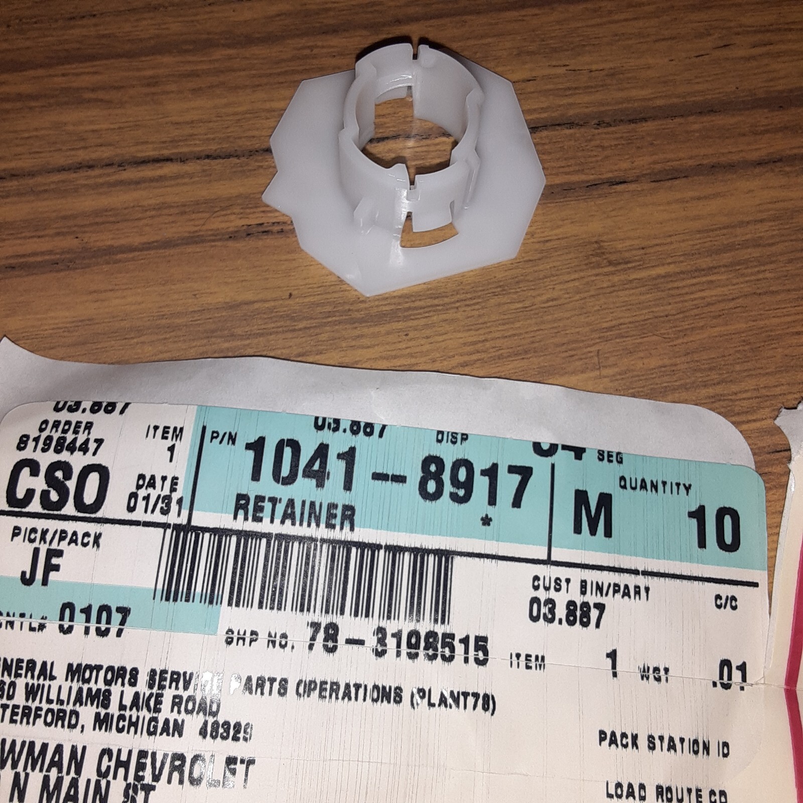 1 NOS OEM 1996-12 Models Cruise Control Release Switch Retainer GM 10418917 D51