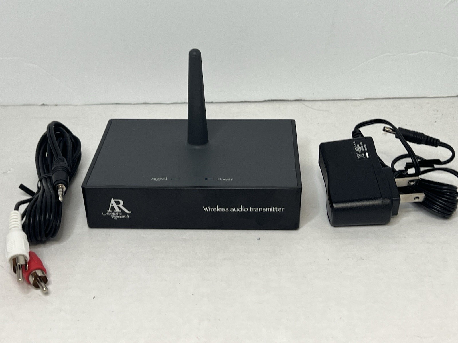 Acoustic Research 900 MHz Transmitter Model AWS 63