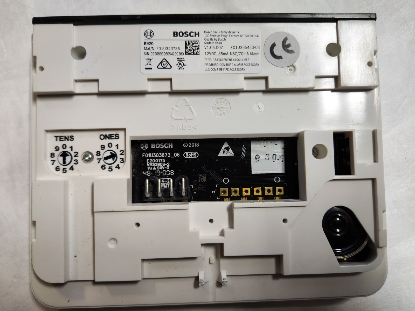 Bosch B920 Security Keypad Soft Keys Text Display Alarm System