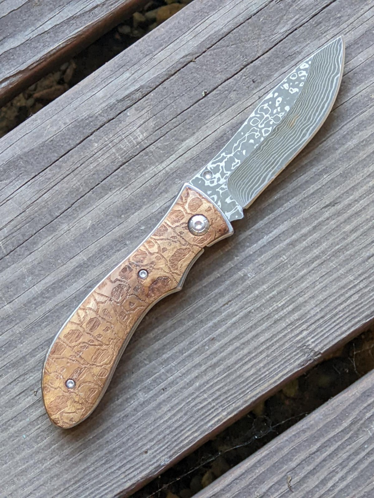 Silver Cut Folding Knife Artificial Damascus Blade Engraved Handle Box