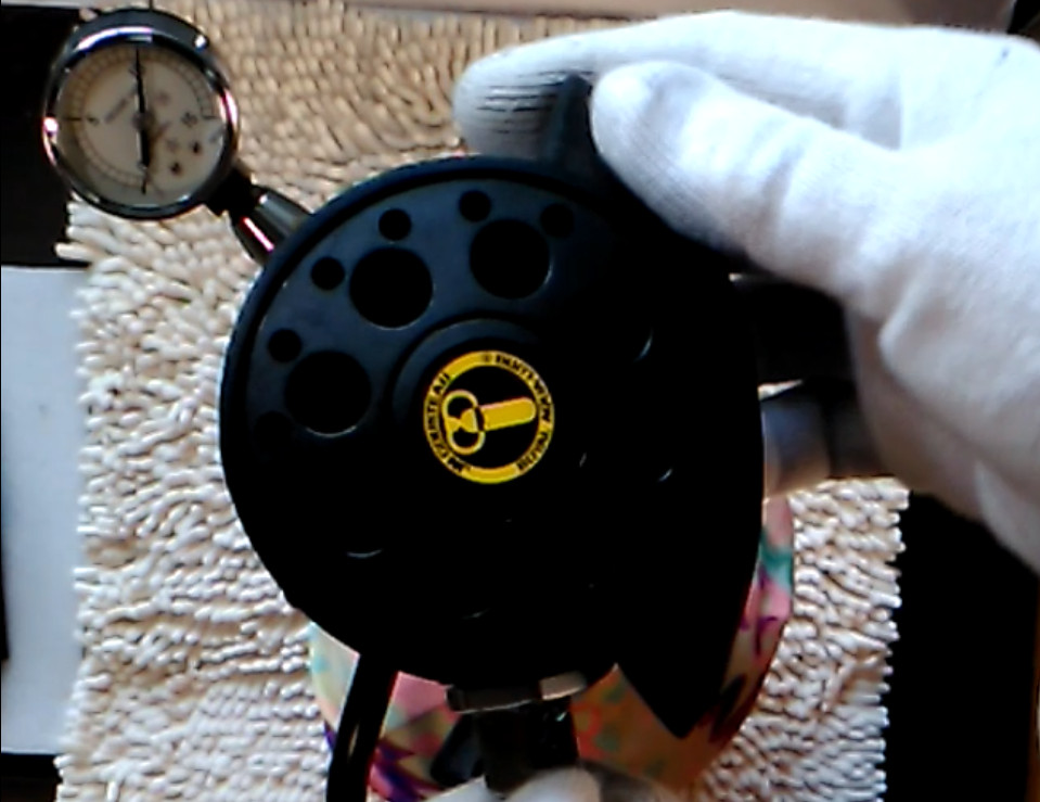 VINTAGE JM COUSTEAU ROYAL AQUA-LUNG Second stage.