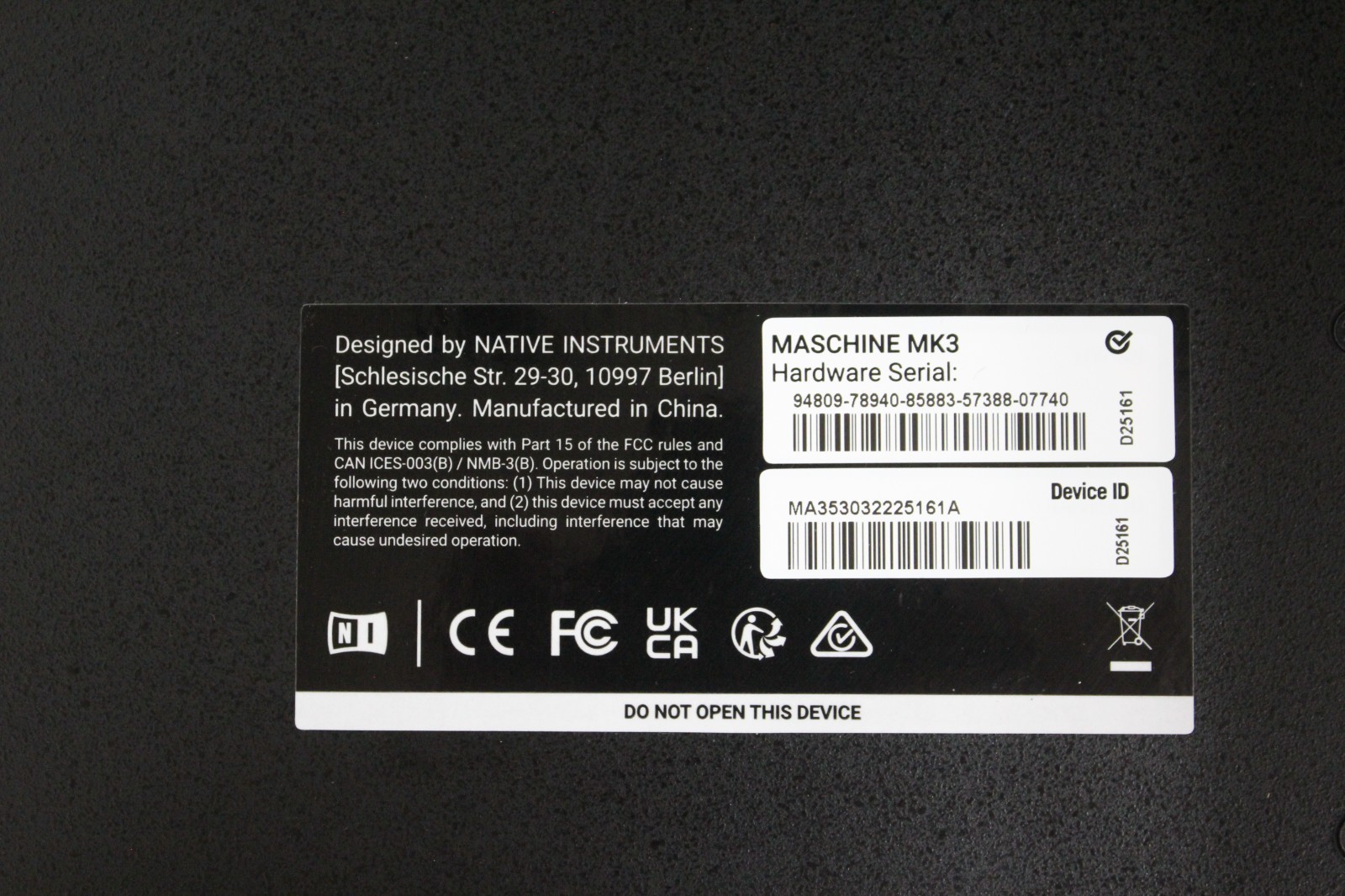 Native Instruments Maschine Mk3 Drum Controller