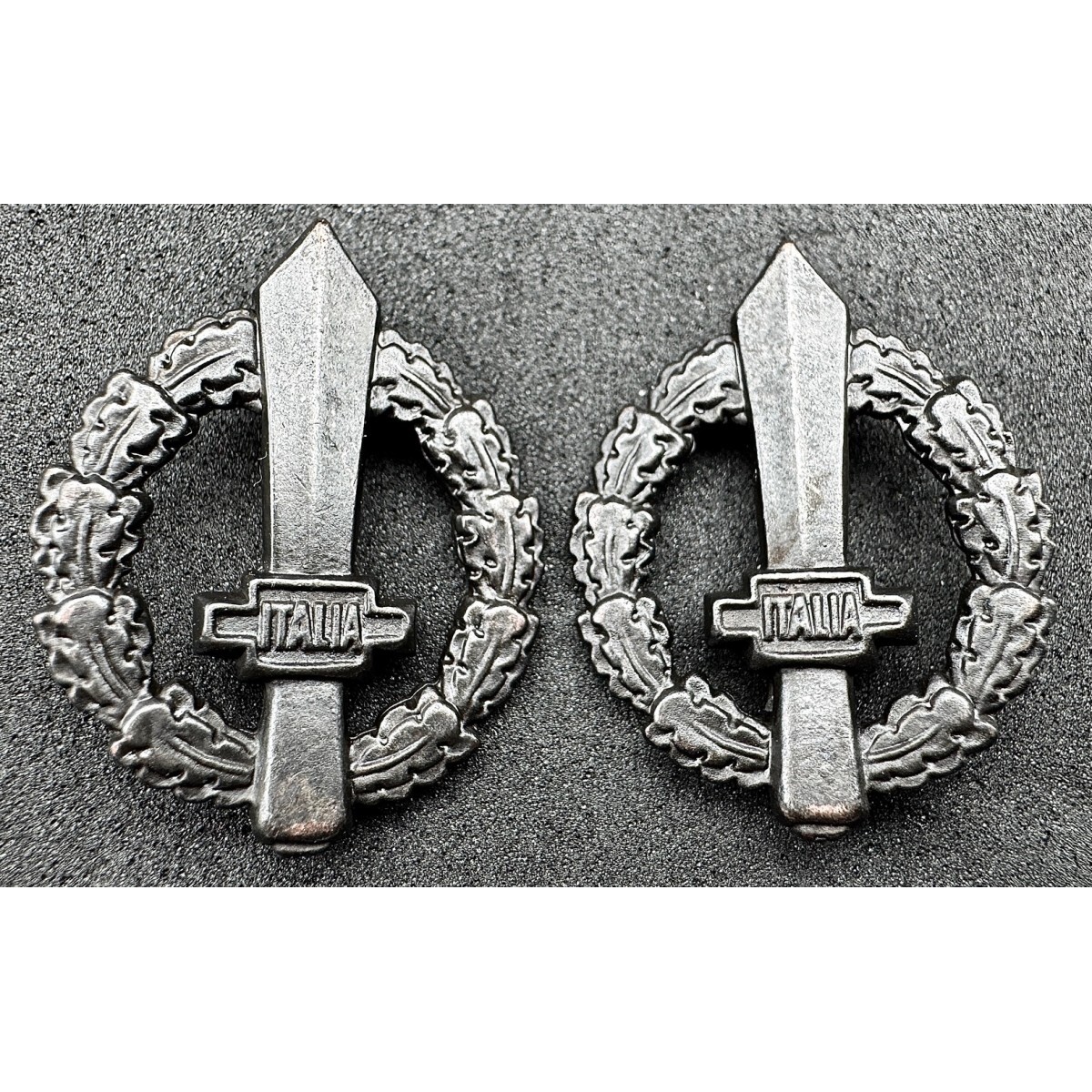Monster Frieze - Black Gladio (Pair) WW2