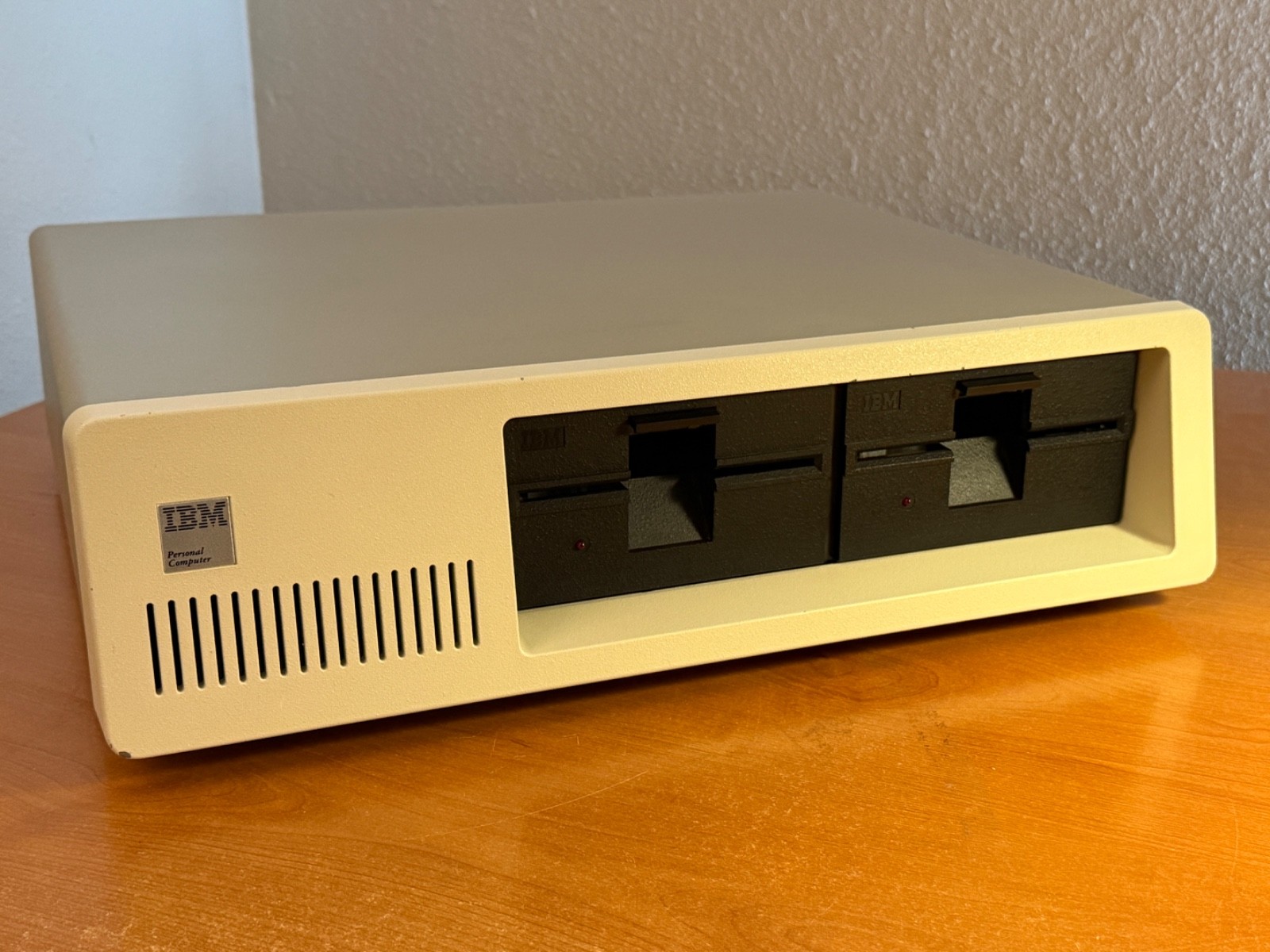 Vintage IBM 5150 Computer - 640KB -  Hercules MDA - Excellent Working!
