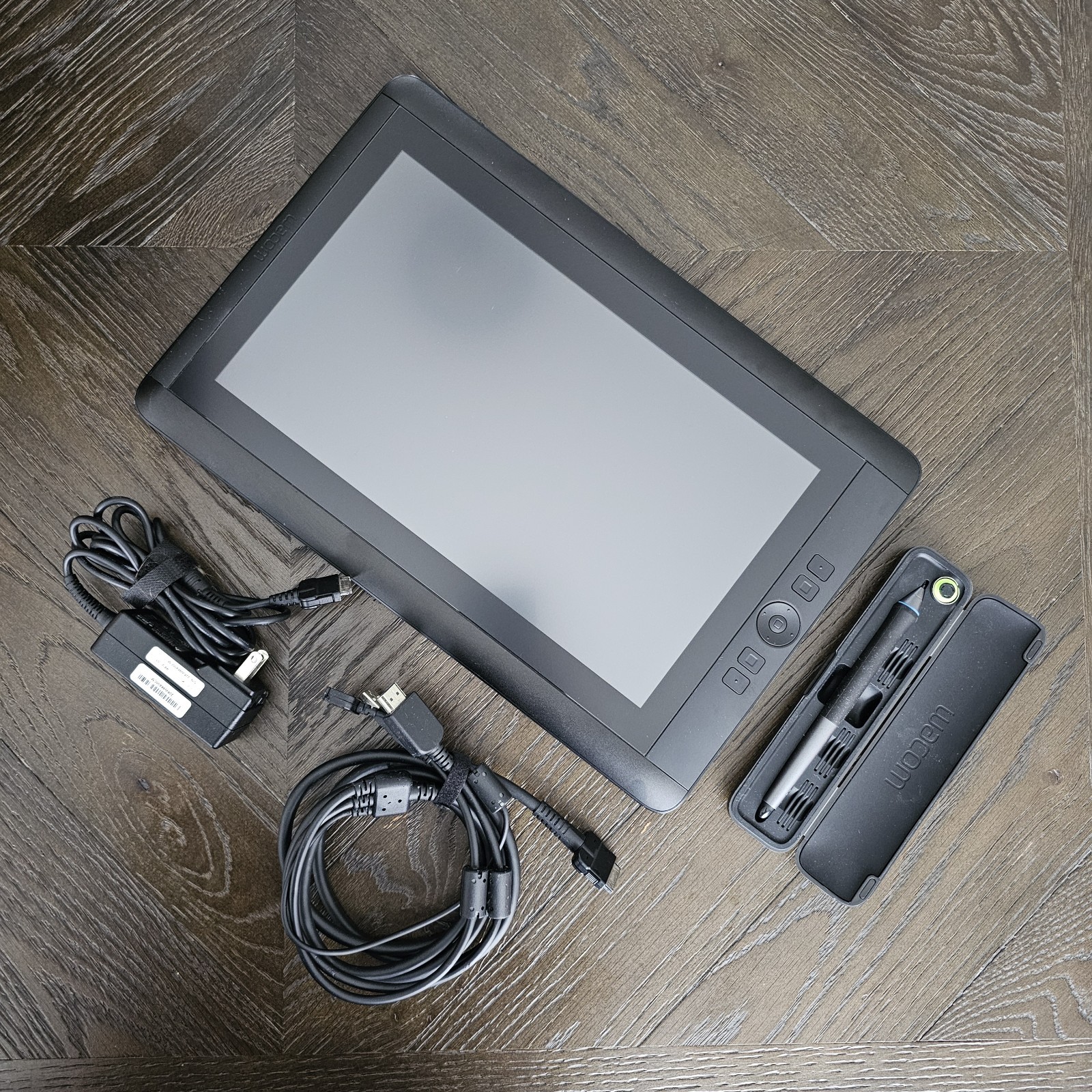 Wacom Cintiq 13HD DTK-1301 Creative Pen Display Tablet Tested with Pen