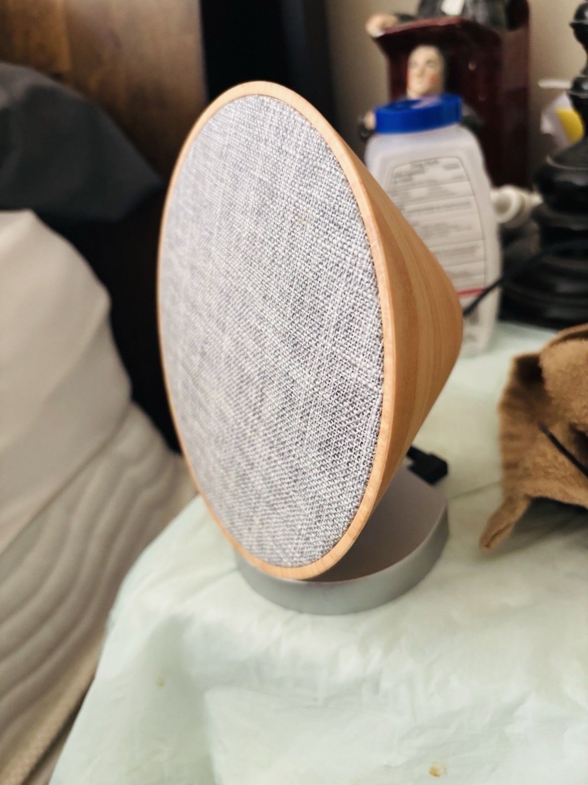 UB Bluetooth/Aux=speaker