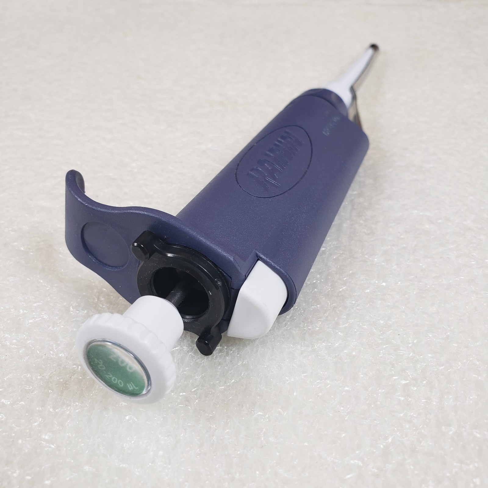 Rainin L-200 LTS 20-200ul LTS Single Channel Pipette