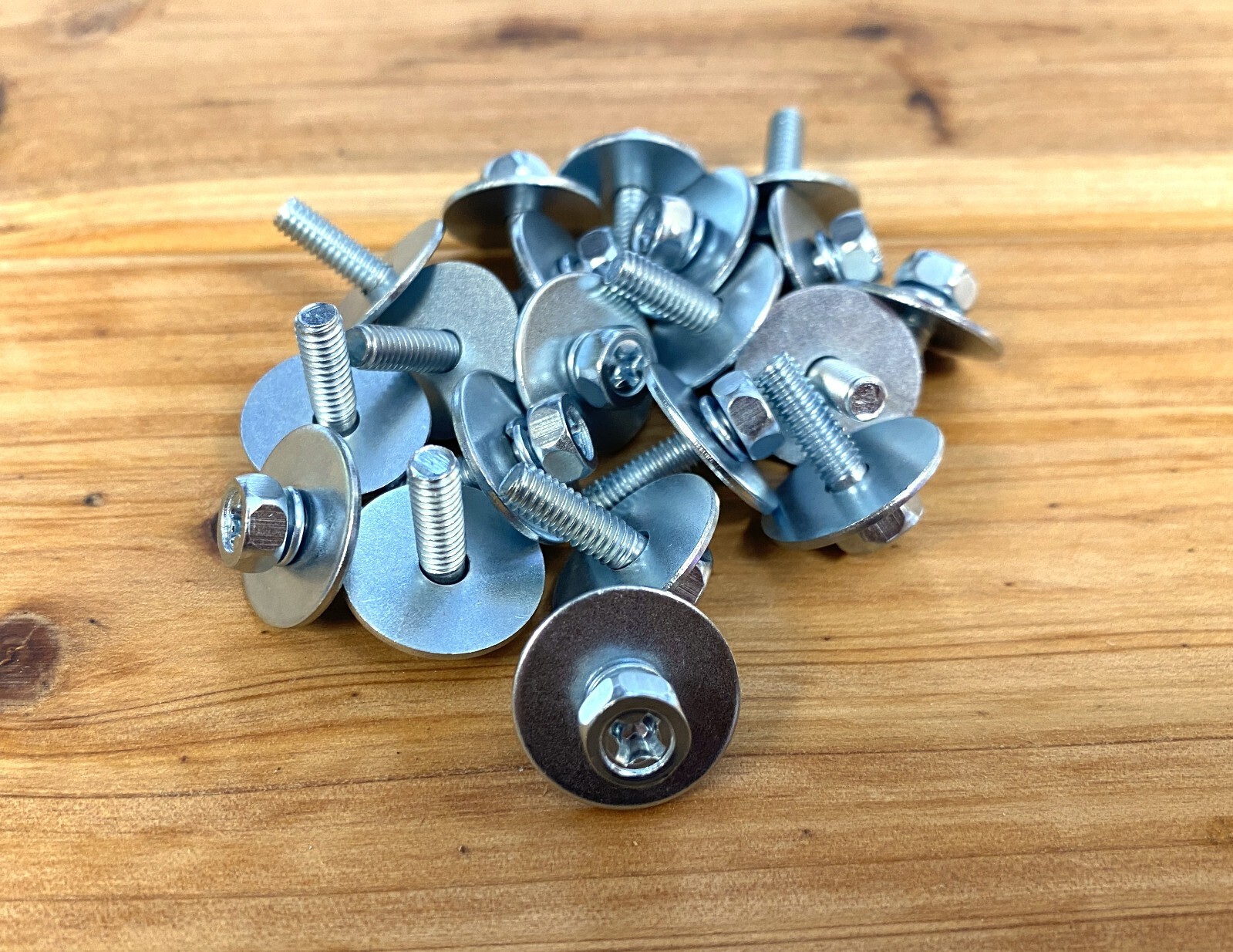 20 Drum Lug Screws M4X14 with Washers