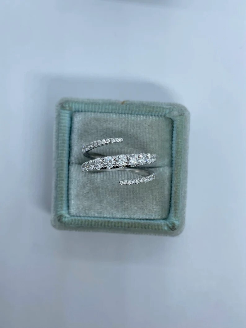 2.50Ct Round Cut lab Created Diamond Engagement 14K White Gold FN Spiral Ring