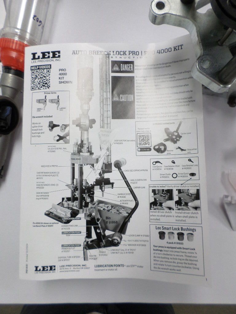 LEE PRO 4000 Press Reloading (KIT), all original, Progressive, w 9mm Die Set