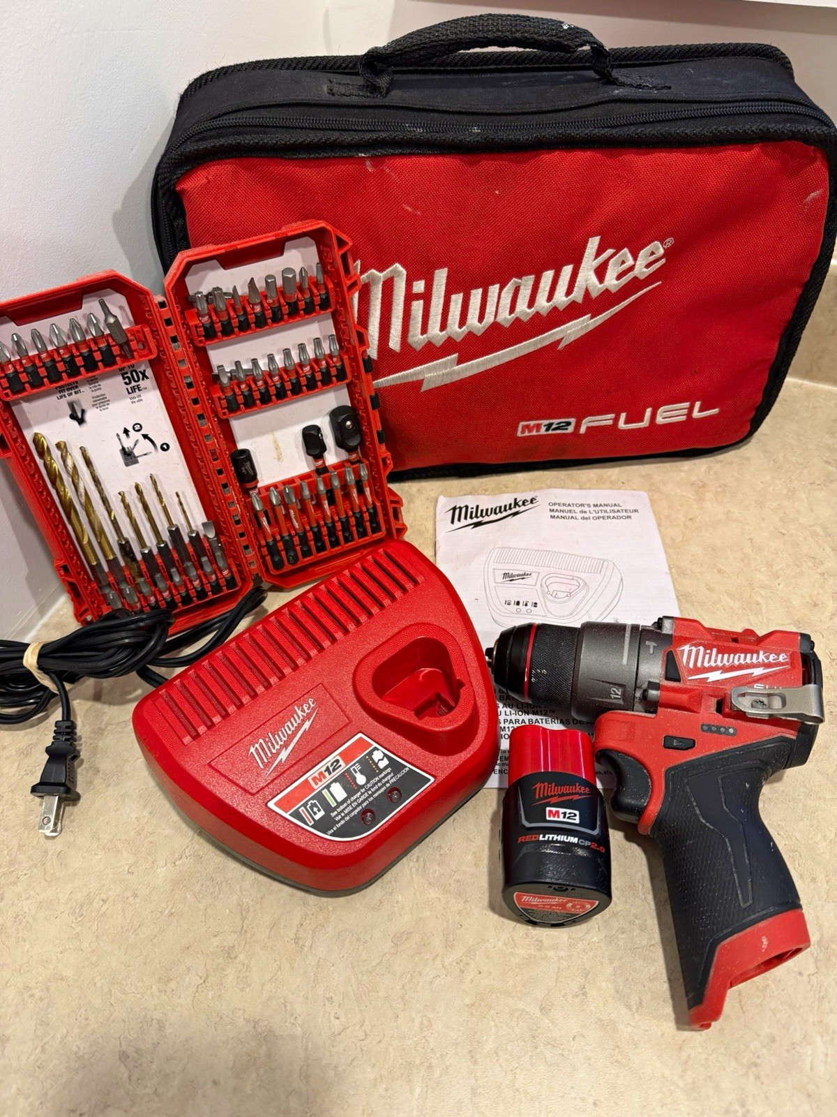 Milwaukee M12 FUEL 3404-20 1/2in Hammer Drill/Driver w/ 2.0btry +Chgr + Bit Set