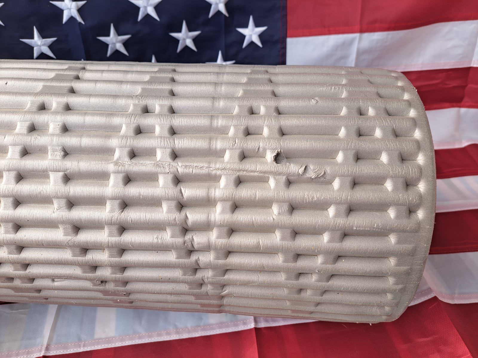 Classic Therm-A-Rest Ridge Rest Camping Sleeping Pad Mat Gray Foam 19 x 72