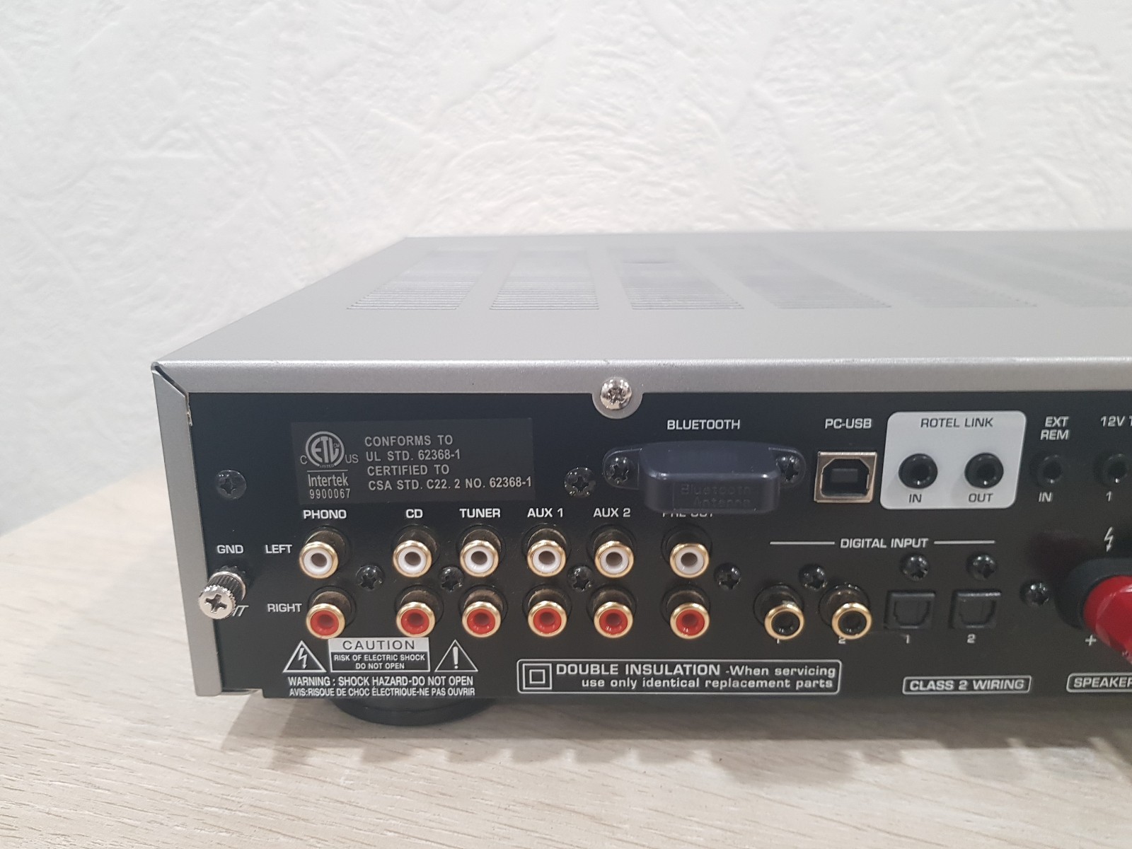 Rotel - A12MKII 60W 2-Ch Integrated Stereo Amplifier - Silver