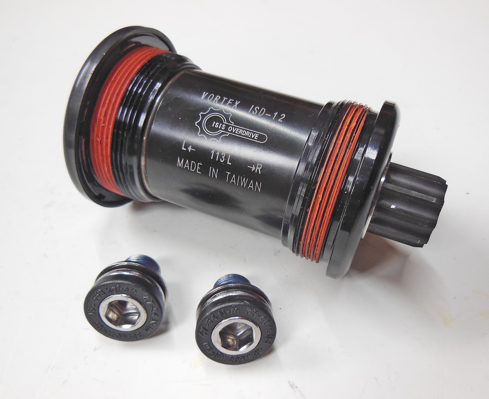 Vortex ISD-12 Isis Overdrive Bottom Bracket, 113mm Spindle, Typical for Peloton