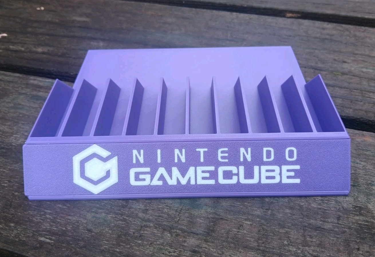 Nintendo GameCube / 10 Game Case Holder / Retro Game Storage Holder