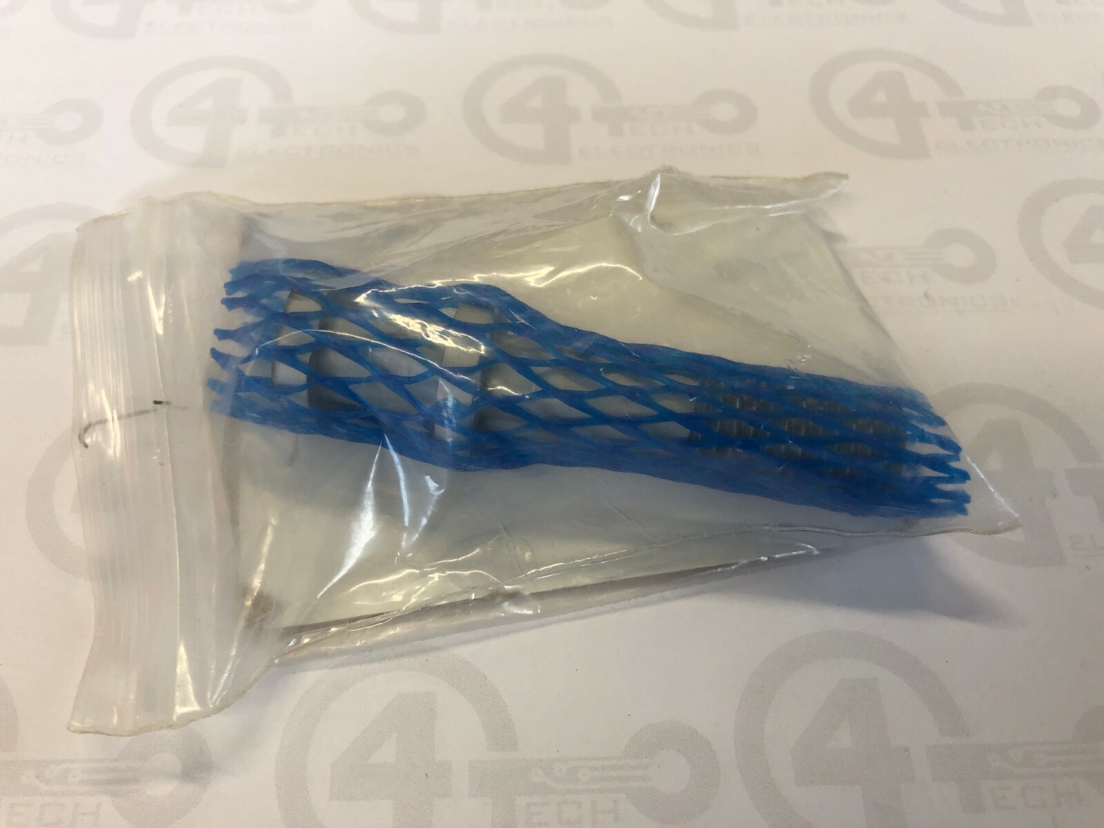 Universal Instruments Radial 41631101 Adaptor