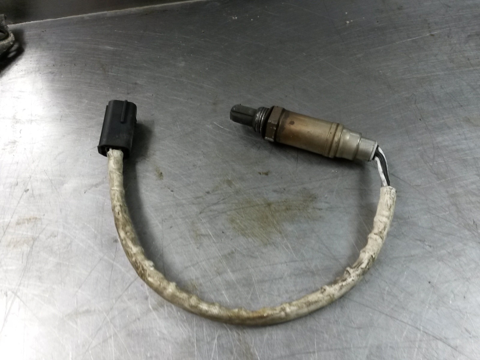 Oxygen sensor O2 For 98-02 Kia Sportage  2.0