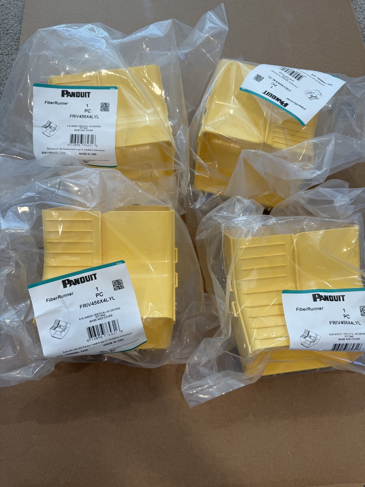 Panduit FRIV456X4LYL 6in inside vertical 45 deg fitting (NEW)