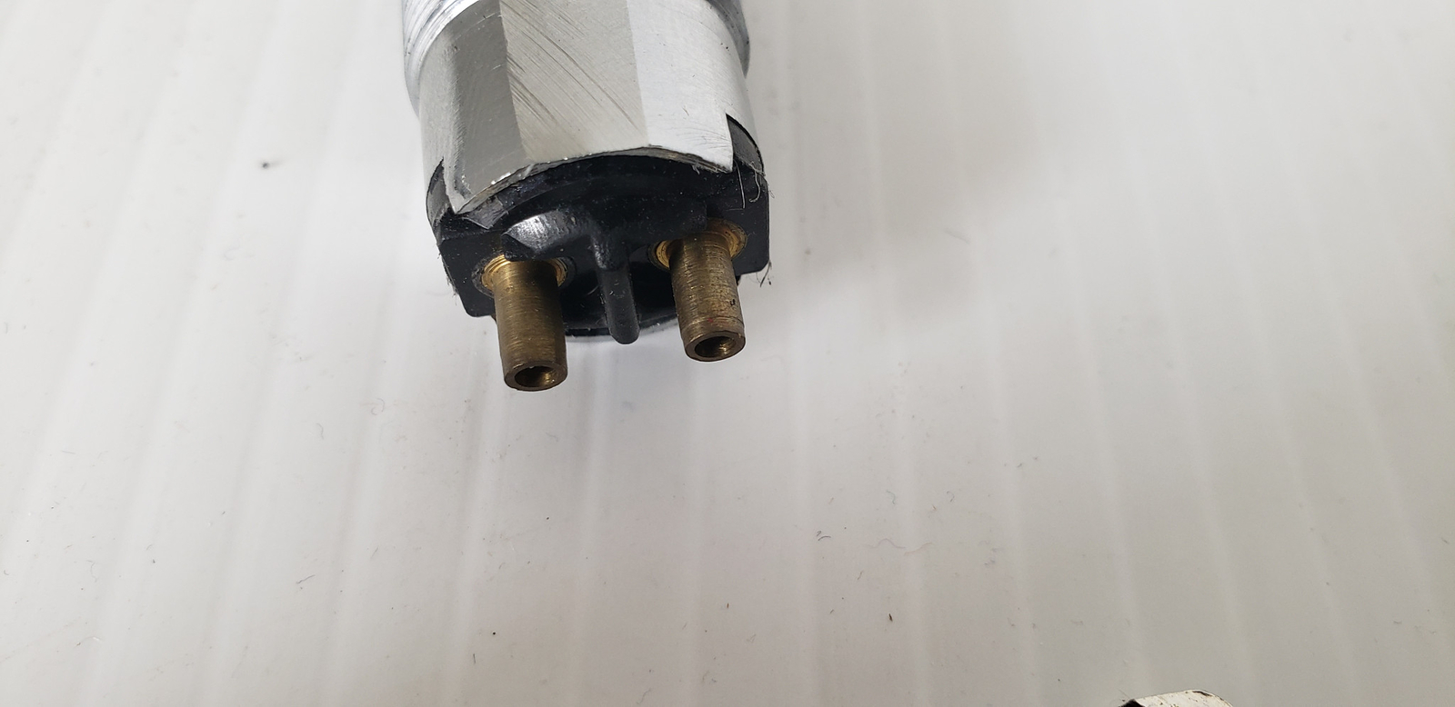 4 Momentary Switch Locks W/ Keys Spring Return Garage Alarm Keyed Alike