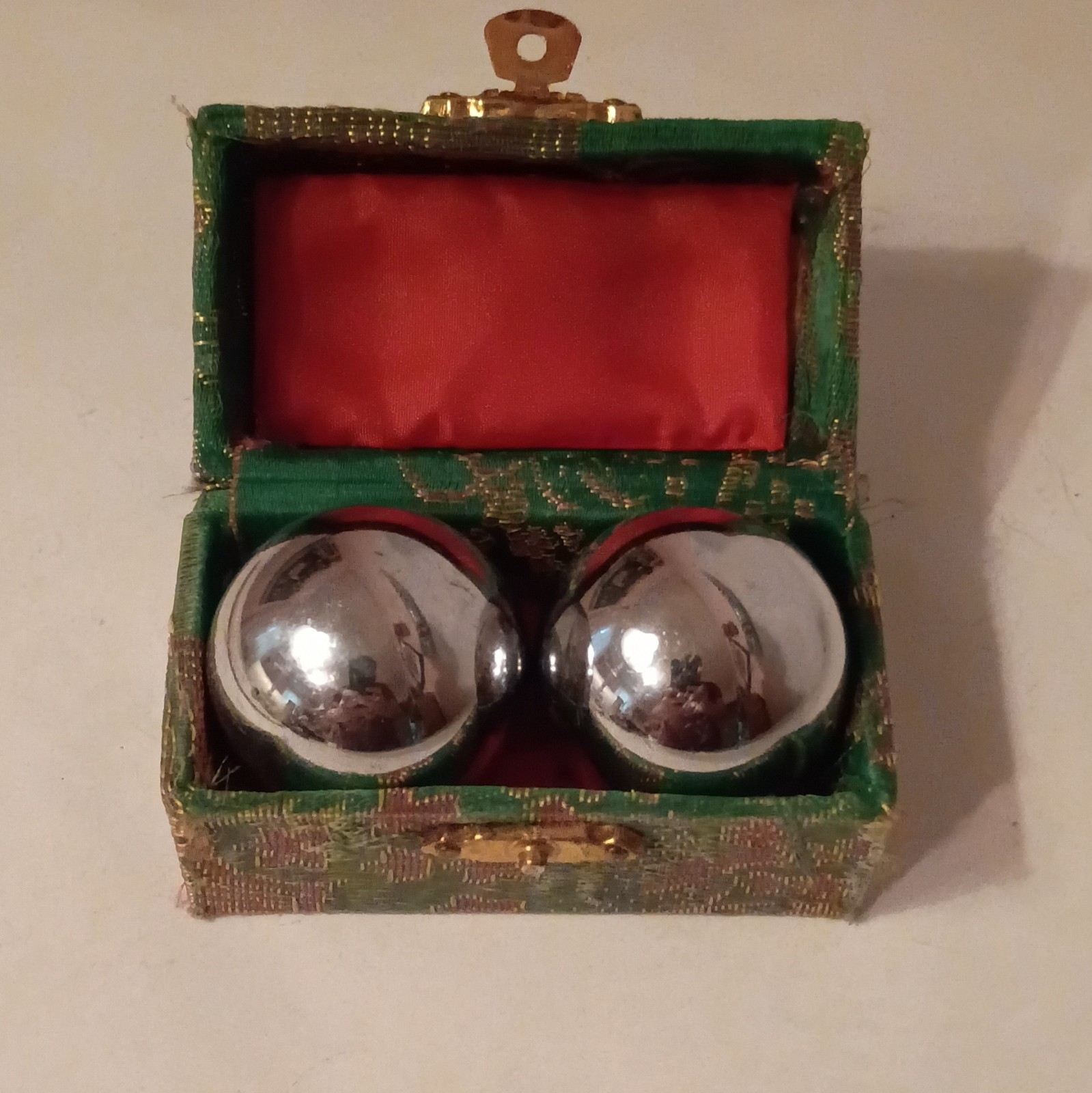 Metal Silver Baoding Stress Massage Balls Set of 2 Manual Hand with Case