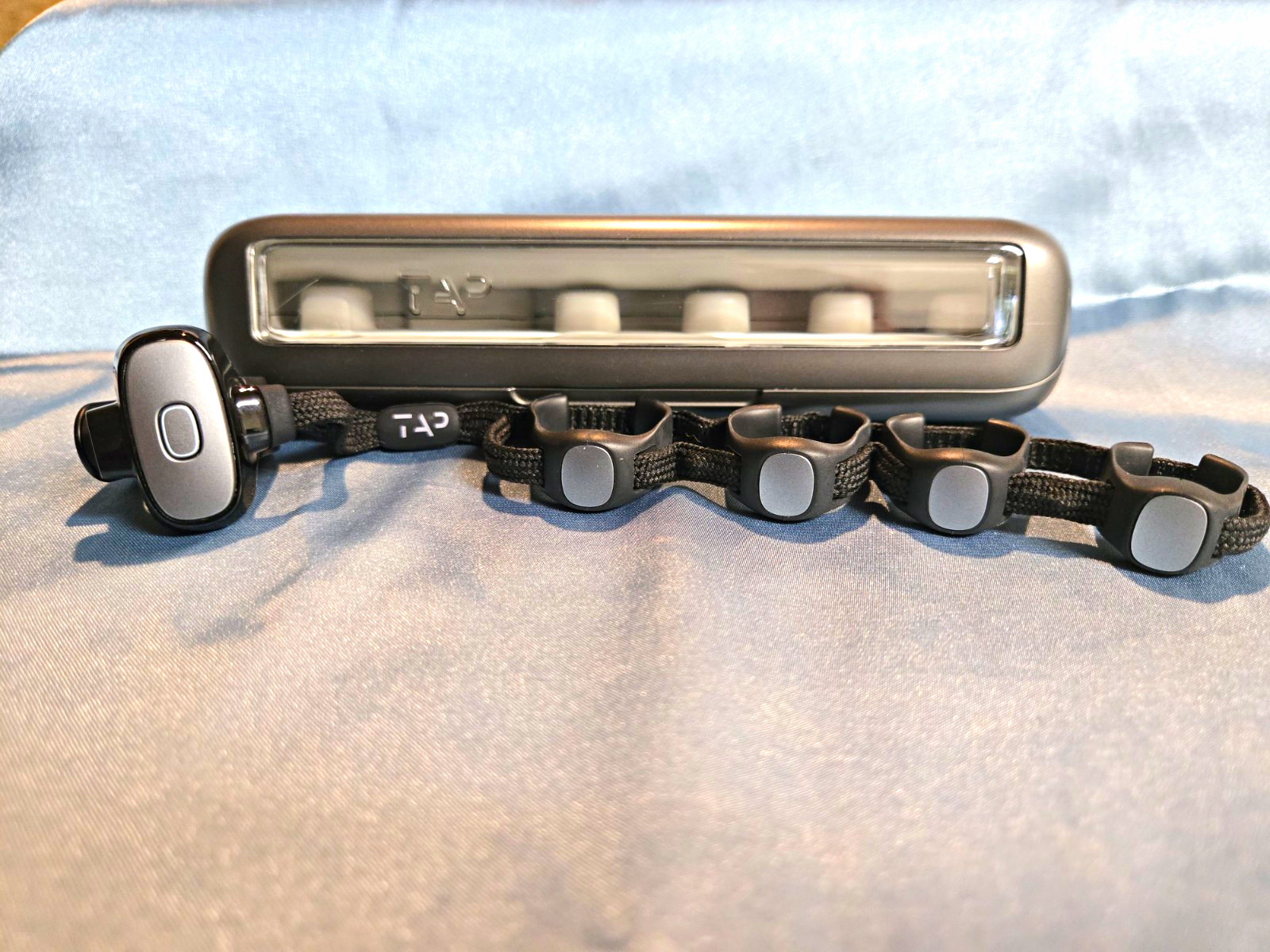 Tap Systems Strap 1 Wearable Keyboard & Mouse (Gen 1) TPSC001 - Tested & Works