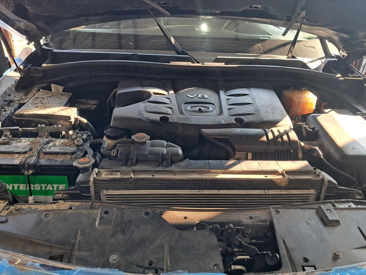 QX80 2016 Glove Box 4795127