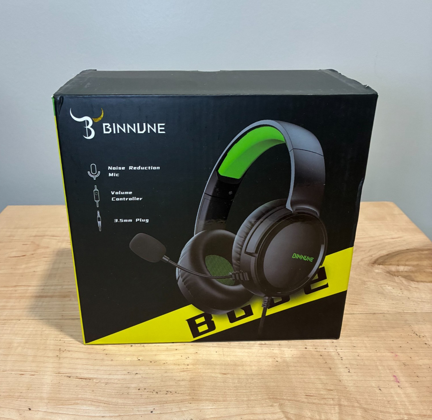 BINNUNE BG02 Wired Gaming Headset w/Mic 3.5mm - Black & Green, Brand New