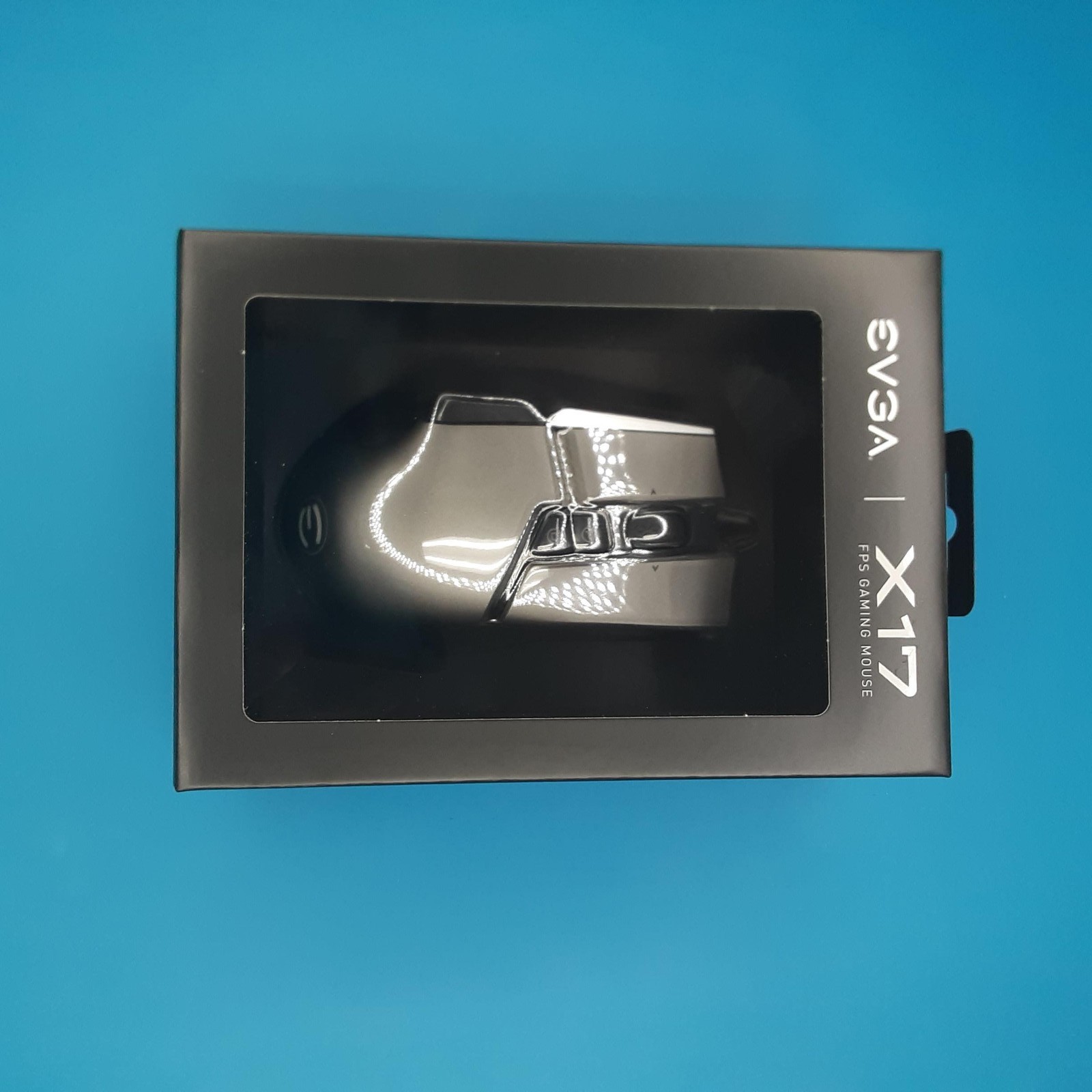 eVGA X17, 3 RGB Zones, 16000-dpi, Wired, Grey, Optical Gaming Mouse