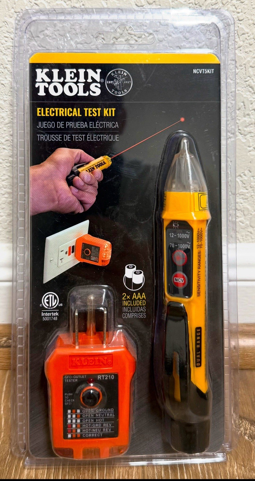 KLEIN TOOLS Electrical Test Kit Dual Range 1000V AC NCVT-5KIT New In Box