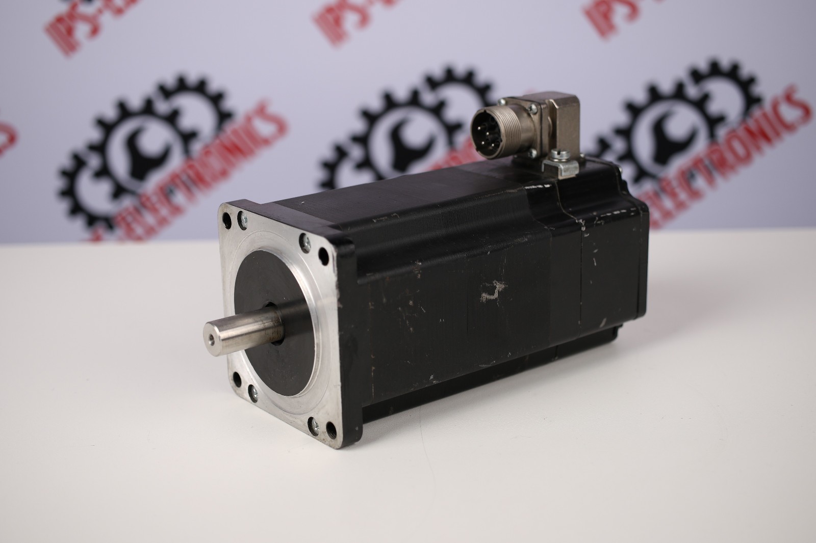 BERGER LAHR VRDM 3913/50 LWC (6647 424 050) (SERVO MOTOR) - 6 months warranty