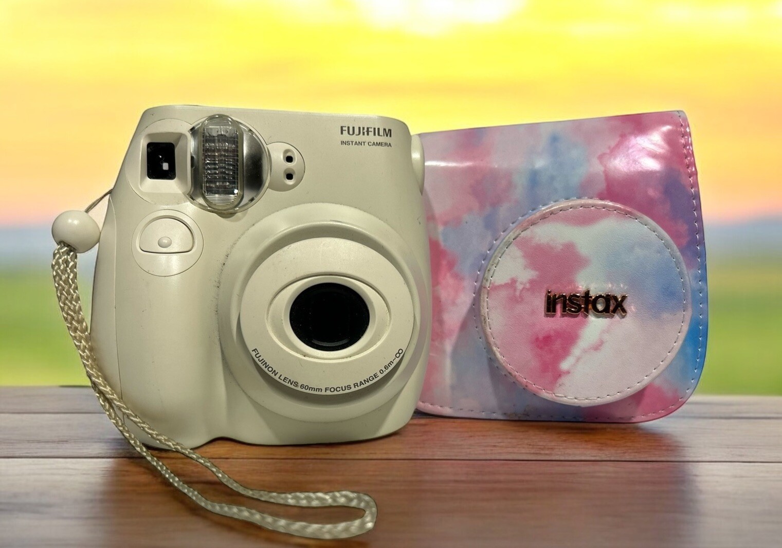 Fujifilm Instax Mini 7S Instant Camera White / Marble Multi Color Case “Works”