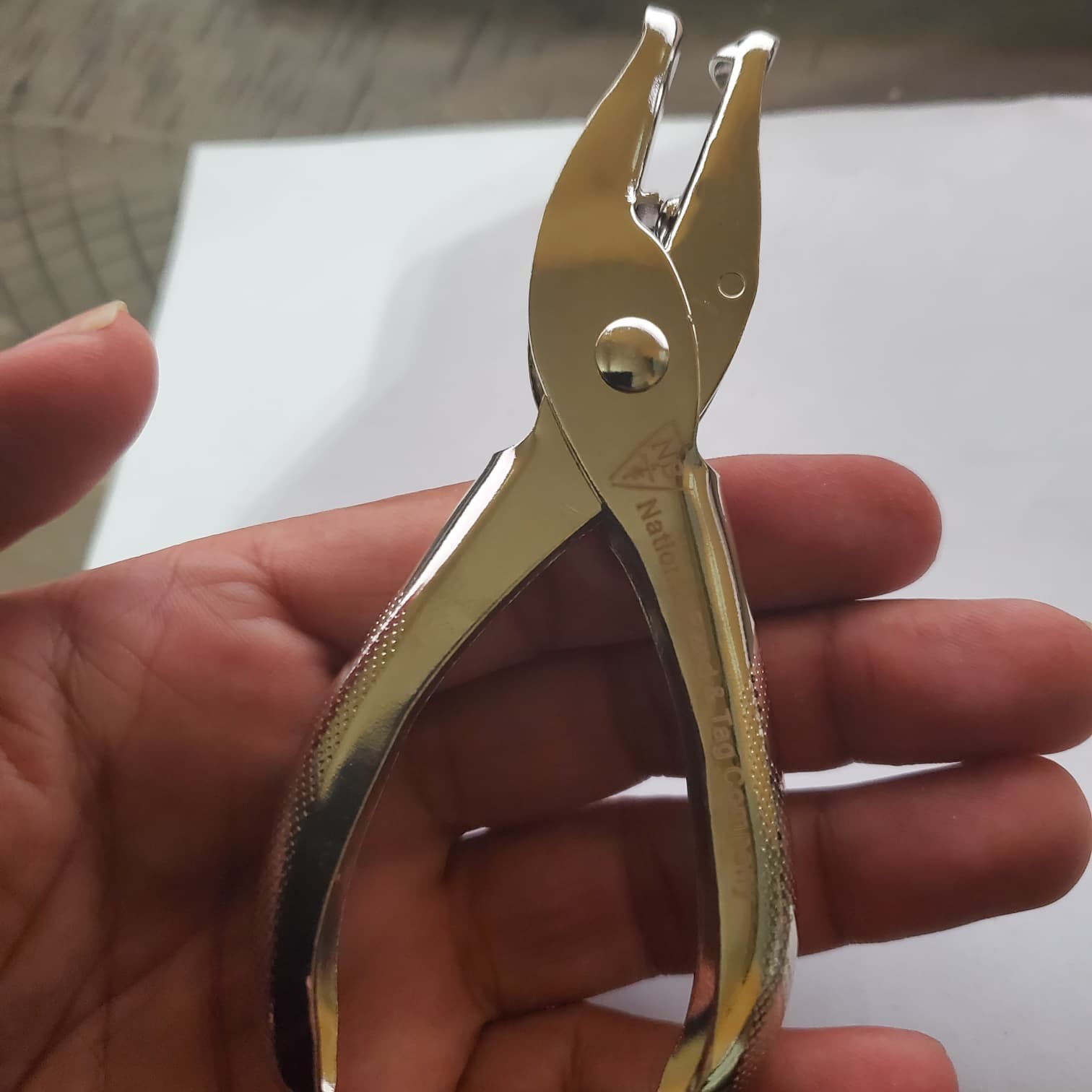 gallo rooster GALLO ROOSTER Jiffy Wing Band Pliers Jiffy wing band pliers #8