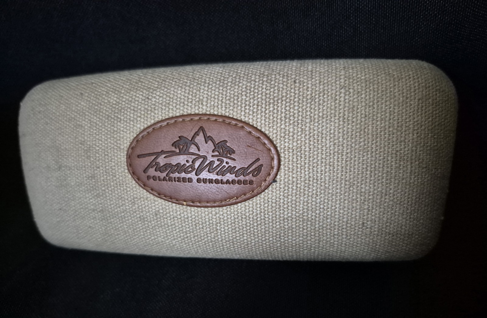 Tropic Winds, Sunglasses Case With Cleaning Cloth (C1-D4)