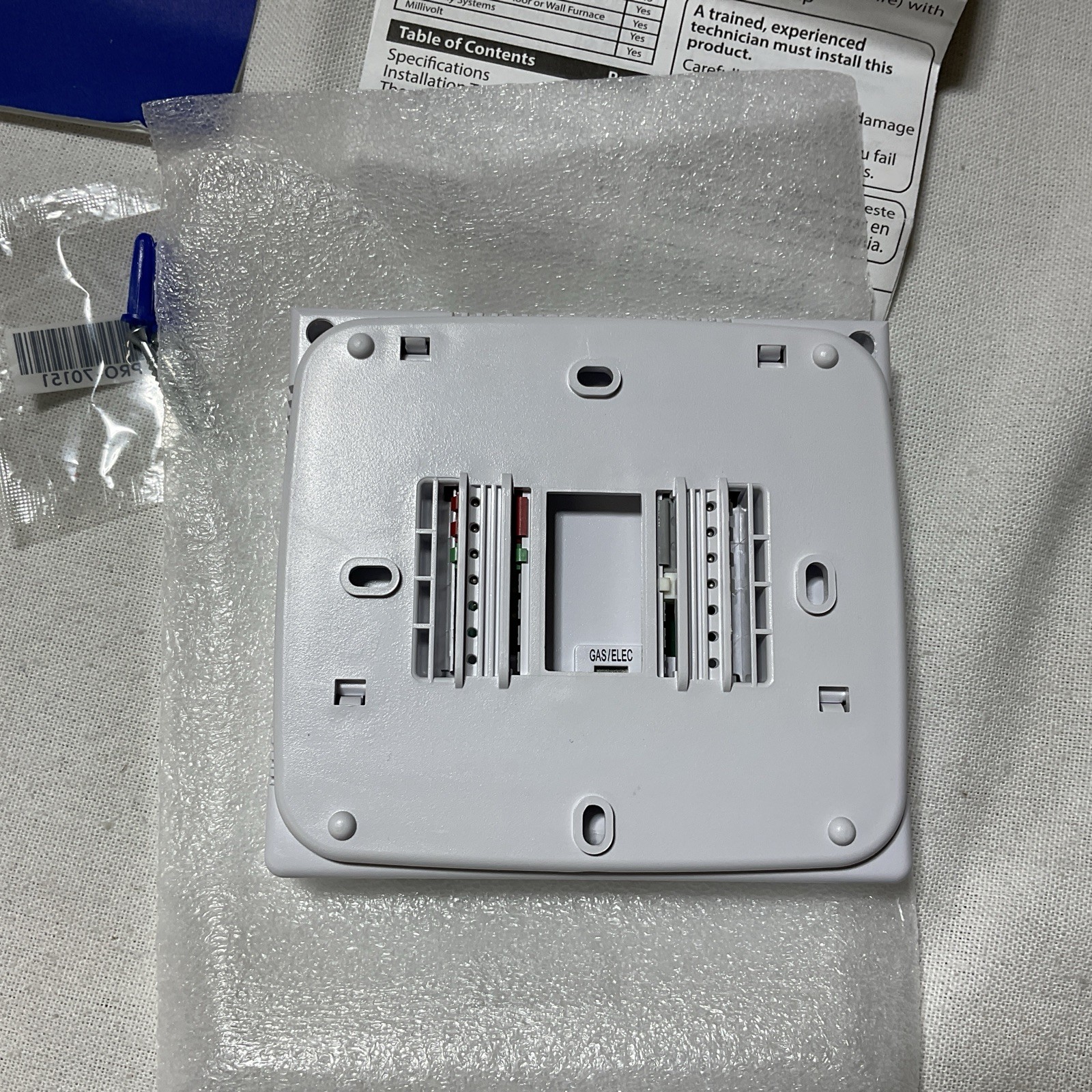 Pro1 IAQ T771 Non-Programmable Heat Cold Thermostat NO BATTERIES, OPEN BOX #1 A6
