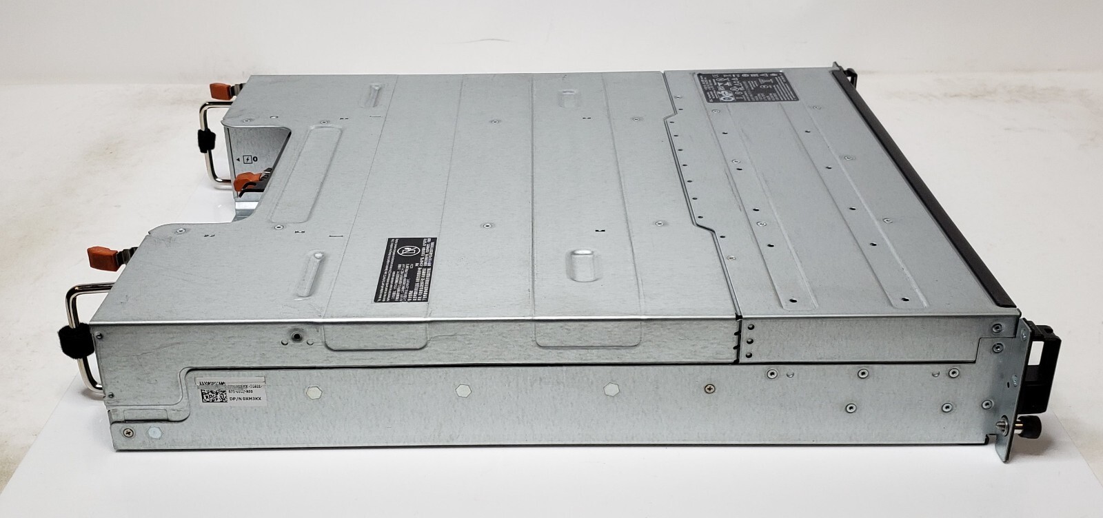 Dell Compellent SC220 - 2.5in [24] Drive Bay SAS Storage Array No HDDs