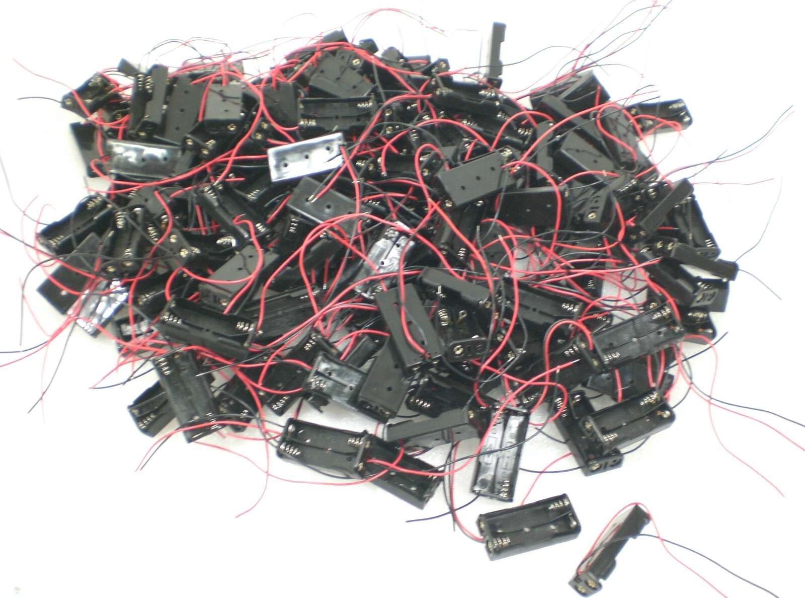 (Lot of 180)  AAA Plastic Battery Holder Box Case w/Wire Leads Holds 2 batteries