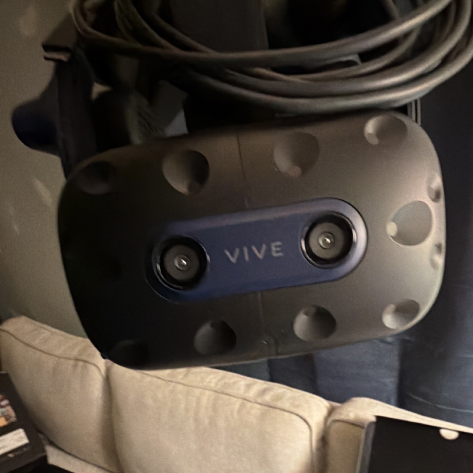 htc vive pro 2 pc vr headset with accessories and original box