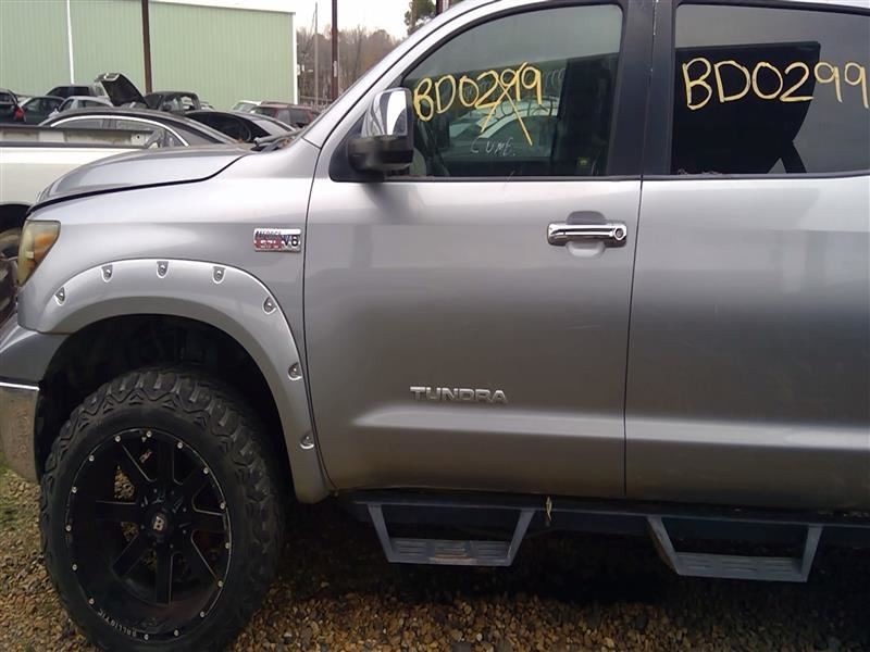 Chassis ECM Communication Multimedia Interface Fits 12-13 TUNDRA 579345