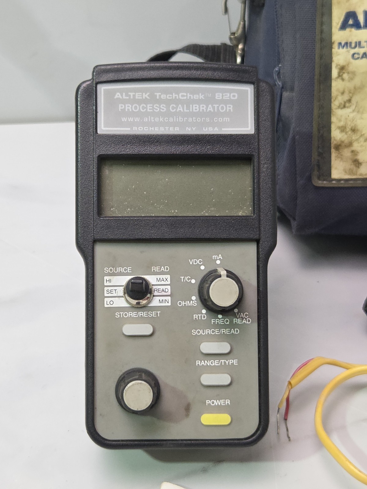 ALTEK TECHCHEK 820 PROCESS CALIBRATOR